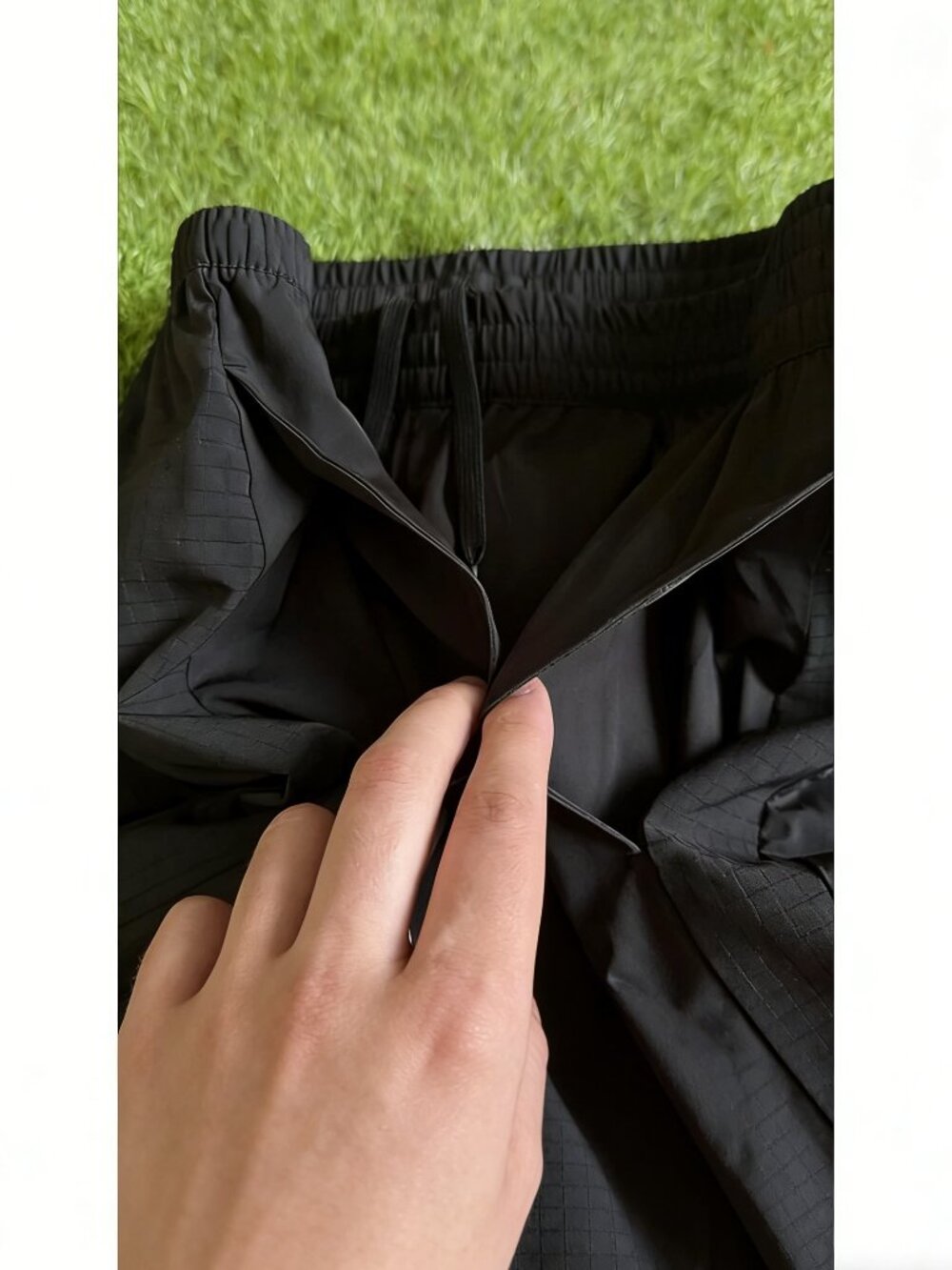 EA7 Emporio Armani Shorts Black Mens Size XL Venus Designer